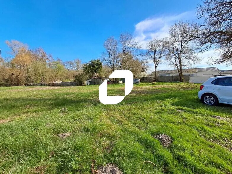 Terrain dans Ambarès-et-Lagrave à vendre - Photo de l’immeuble – Image 3 sur 3