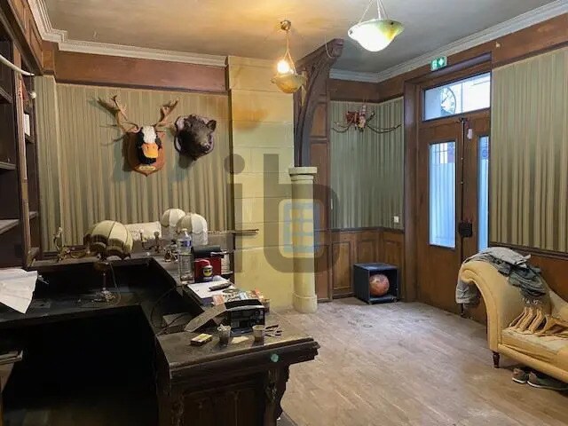 Local commercial dans Paris à louer - Photo de l’immeuble – Image 2 sur 8