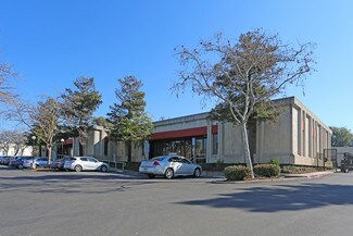 Plus de détails pour 3496-3530 Breakwater Ct, Hayward, CA - Local d'activités à louer
