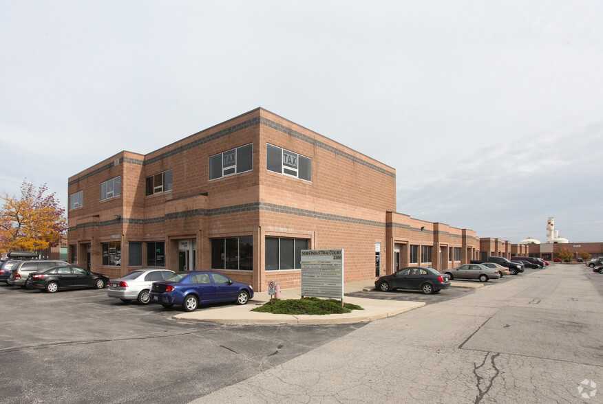 2380 Wyecroft Rd, Oakville, ON à vendre - Photo principale – Image 1 sur 3