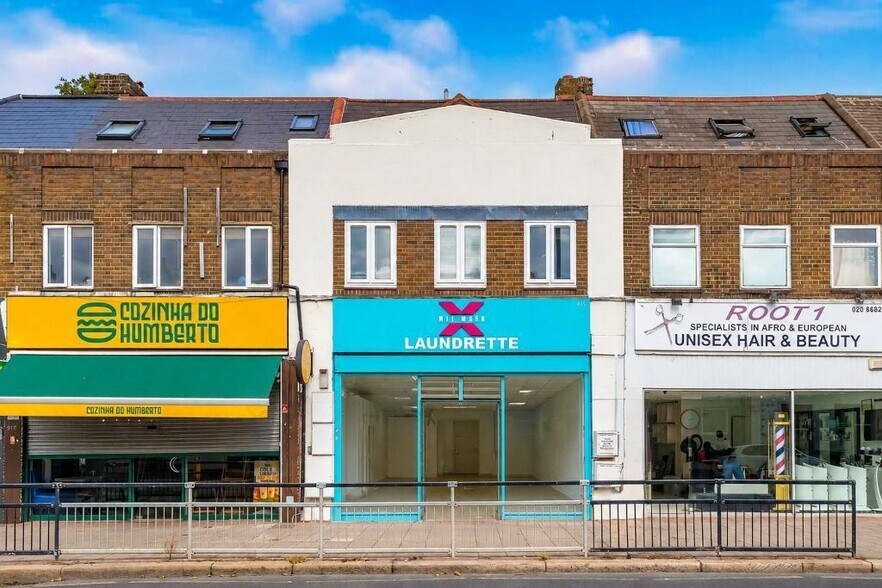 915 Garratt Ln, Londres à louer - Photo principale – Image 1 sur 5