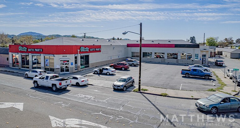 2024 A St, Antioch, CA à vendre - Photo de l’immeuble – Image 2 sur 3