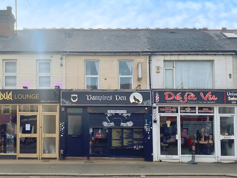 357 Oxford Rd, Reading à vendre - Photo de l’immeuble – Image 2 sur 4