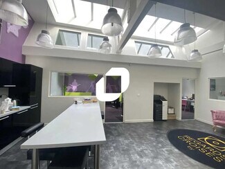 Plus de détails pour Bureau à louer