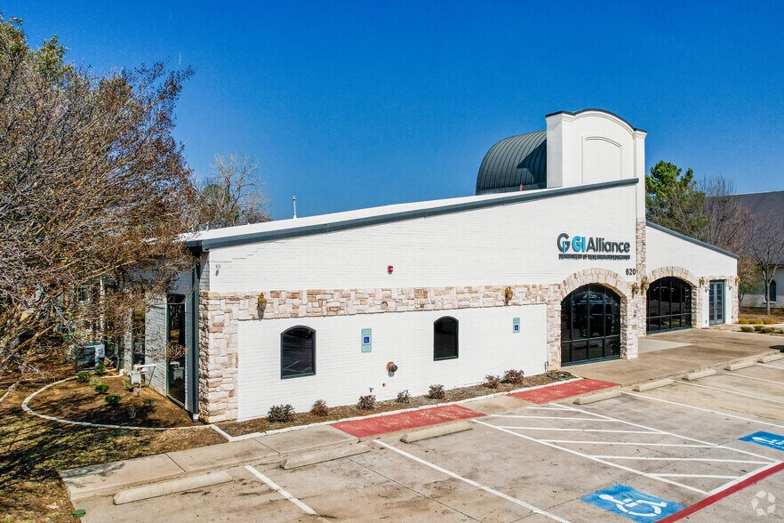 620 E Southlake Blvd, Southlake, TX à louer - Photo principale – Image 1 sur 4