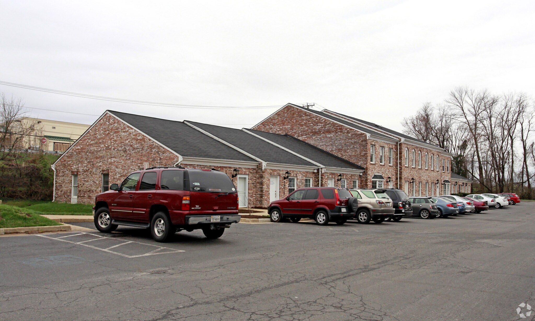 5719-5723 Centre Square Dr, Centreville, VA à louer Photo principale– Image 1 sur 3