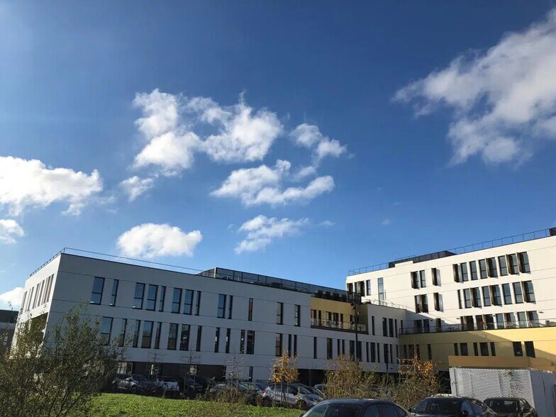 Bureau dans Rennes à louer - Photo de l’immeuble – Image 1 sur 9