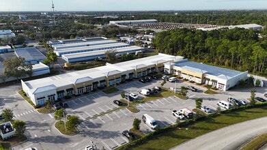 330 NW Enterprise Dr, Port Saint Lucie, FL - VUE AÉRIENNE  vue de carte