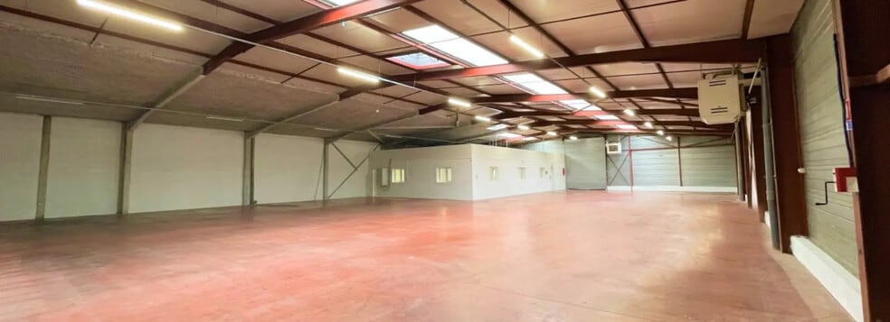 Bureau dans Corbas à louer - Photo intérieure – Image 3 sur 4