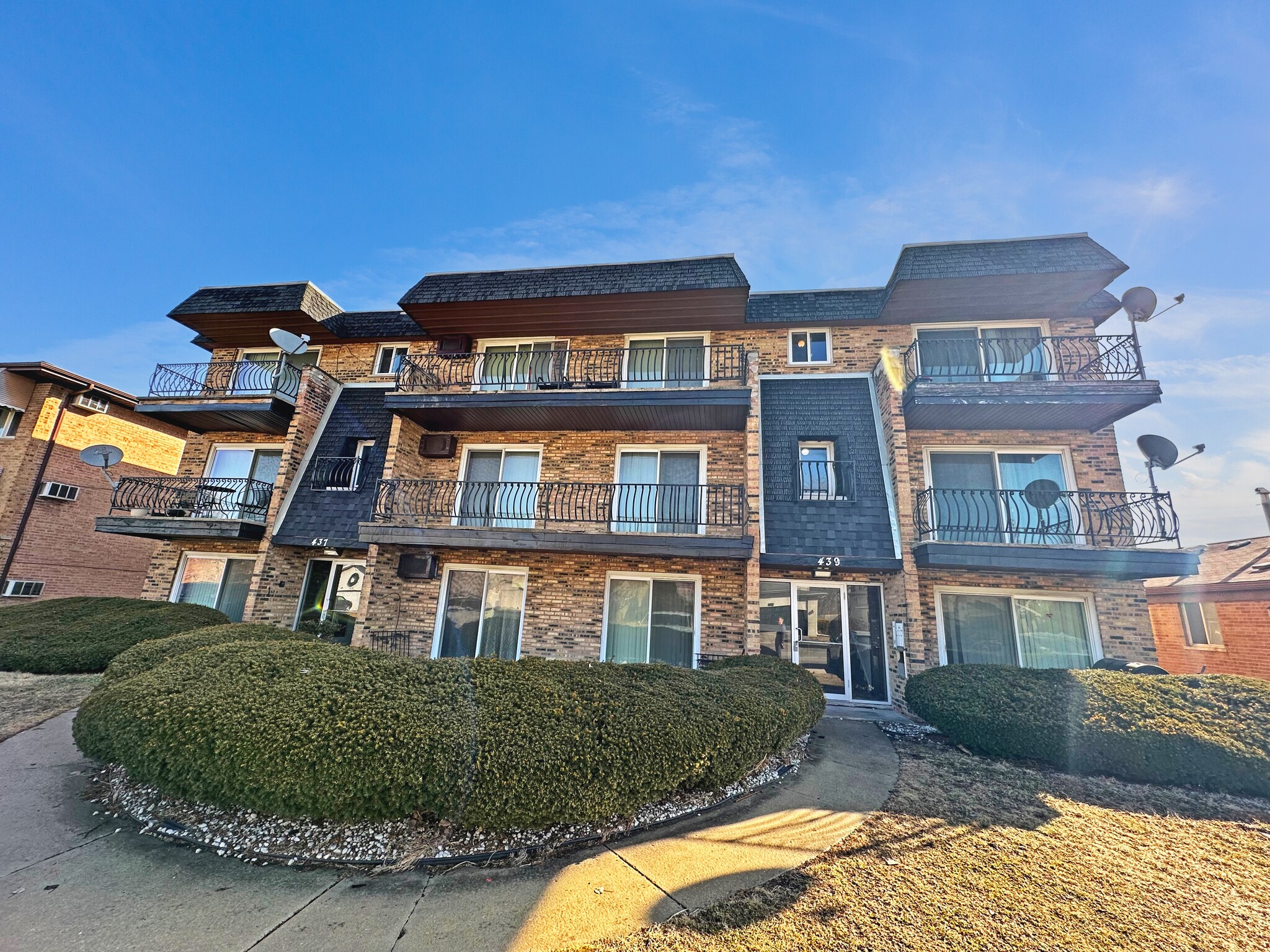 437 Prairie Ave, Calumet City, IL à vendre Photo principale– Image 1 sur 11