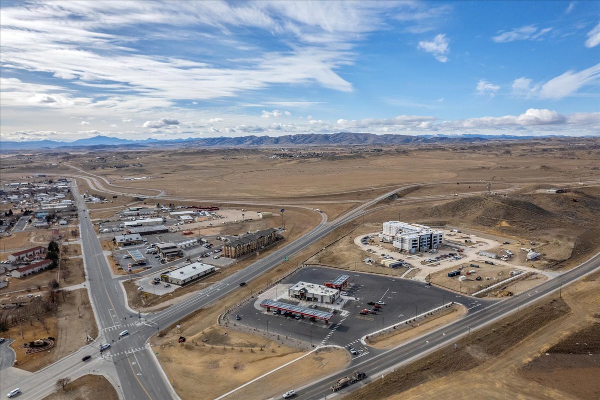 Yellowstone Hwy, Douglas, WY à vendre Photo principale– Image 1 sur 39