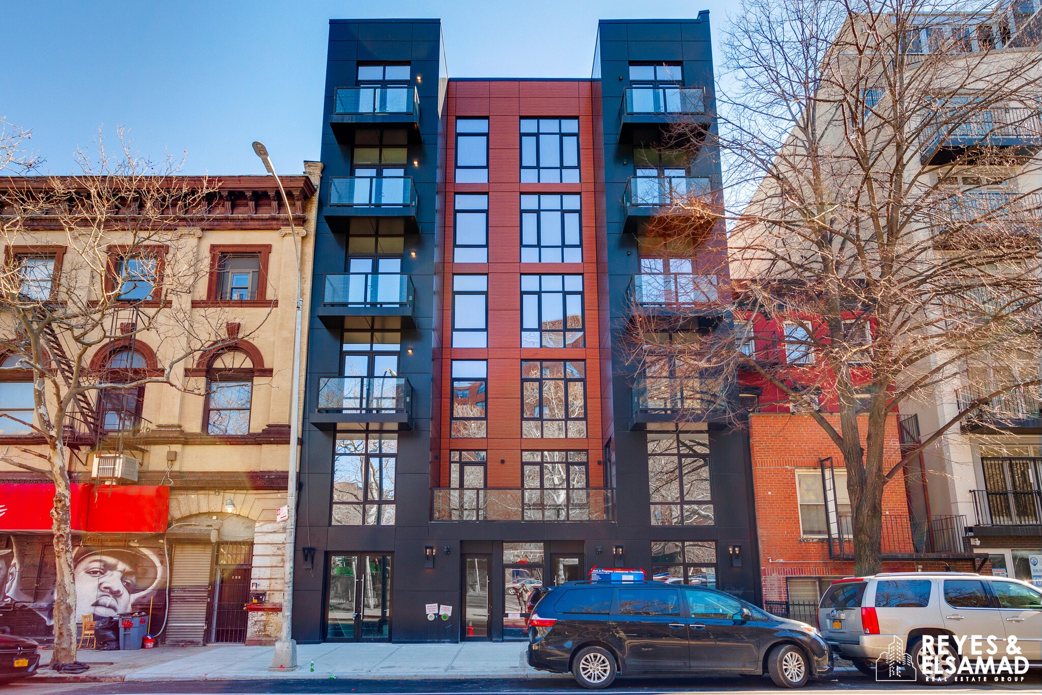 263 Franklin Ave, Brooklyn, NY à louer Photo de l’immeuble– Image 1 sur 10