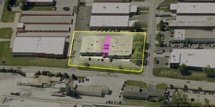 390-402 E St. Charles Rd, Carol Stream, IL à louer Photo intérieure– Image 1 sur 4