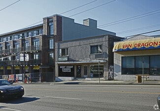 Plus de détails pour 2145 Hastings St E, Vancouver, BC - Local commercial à louer