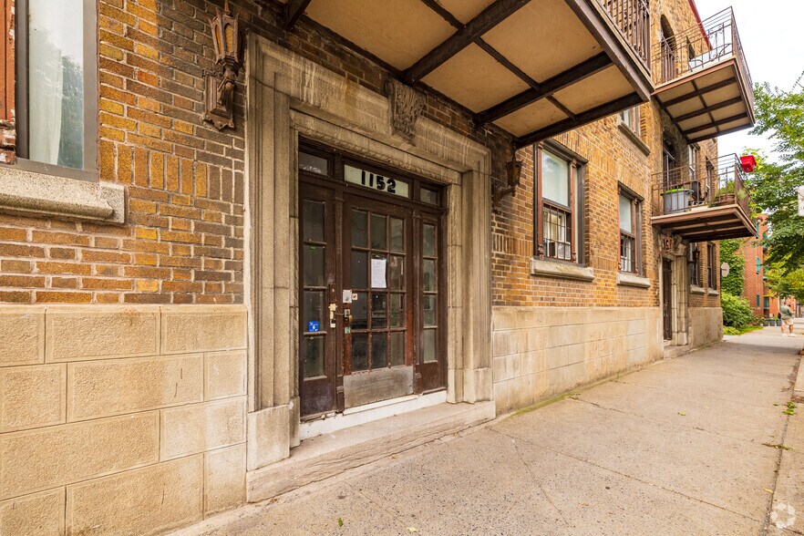 1152-1160 Rue Alexandre-Desève, Montréal, QC à vendre - Photo de l’immeuble – Image 2 sur 4