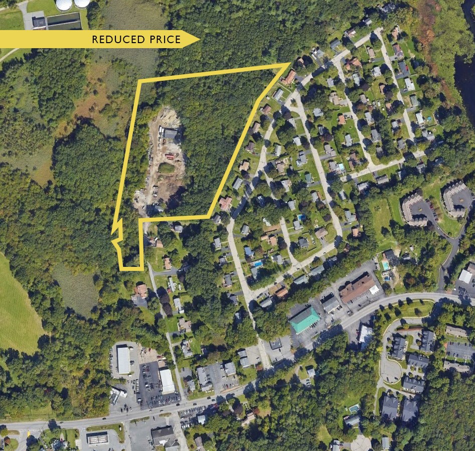 18 Donahue Ln, North Grafton, MA à vendre Aérien– Image 1 sur 9