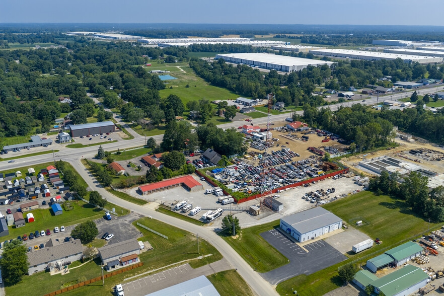101 Humphries Dr, Reynoldsburg, OH à vendre - Aérien – Image 2 sur 10