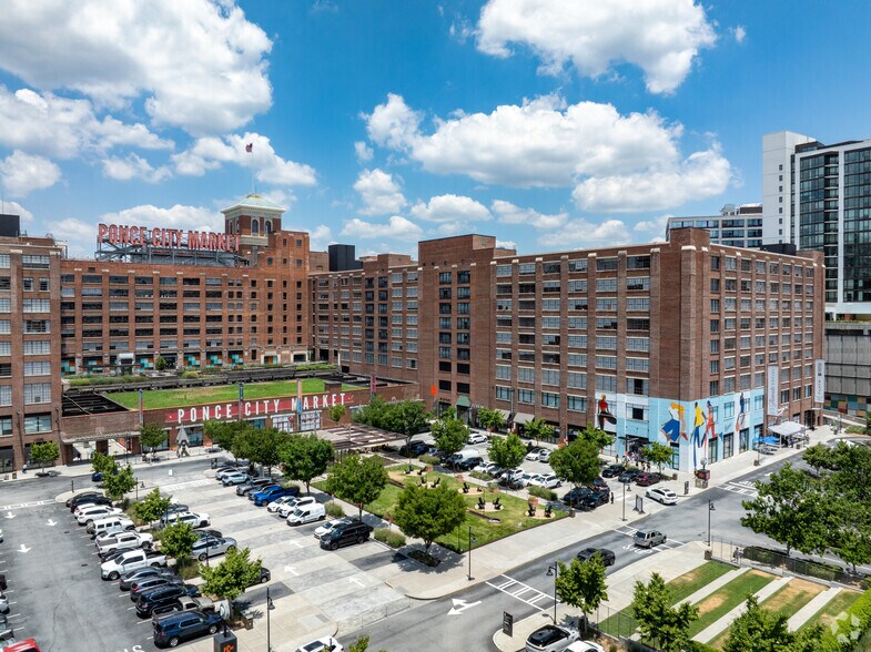 675 Ponce de Leon Ave NE, Atlanta, GA à louer - Photo principale – Image 1 sur 8