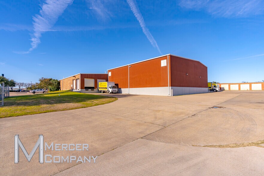 930 E Highway 67, Duncanville, TX à vendre - Photo de l’immeuble – Image 3 sur 5