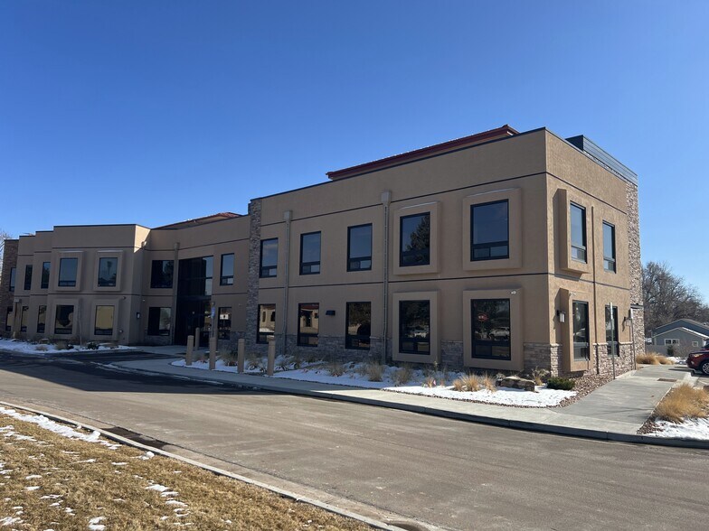 550 W Eisenhower Blvd, Loveland, CO à louer - Photo de l’immeuble – Image 3 sur 16