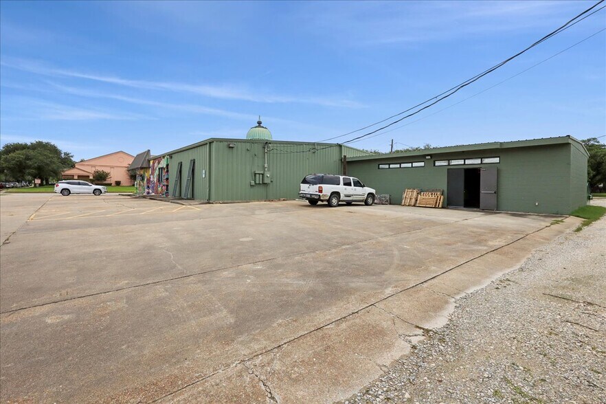 911 Green Ave, Orange, TX à vendre - Photo de l’immeuble – Image 2 sur 19
