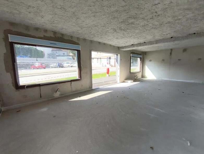 Local commercial dans Seyssel à vendre - Photo de l’immeuble – Image 1 sur 4