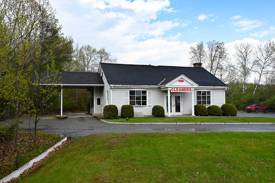 650 Portsmouth Ave, Greenland, NH à vendre - Photo de l’immeuble – Image 2 sur 9