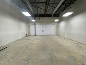 11000 8th St, Dawson Creek, BC à louer Photo de l’immeuble– Image 2 sur 2