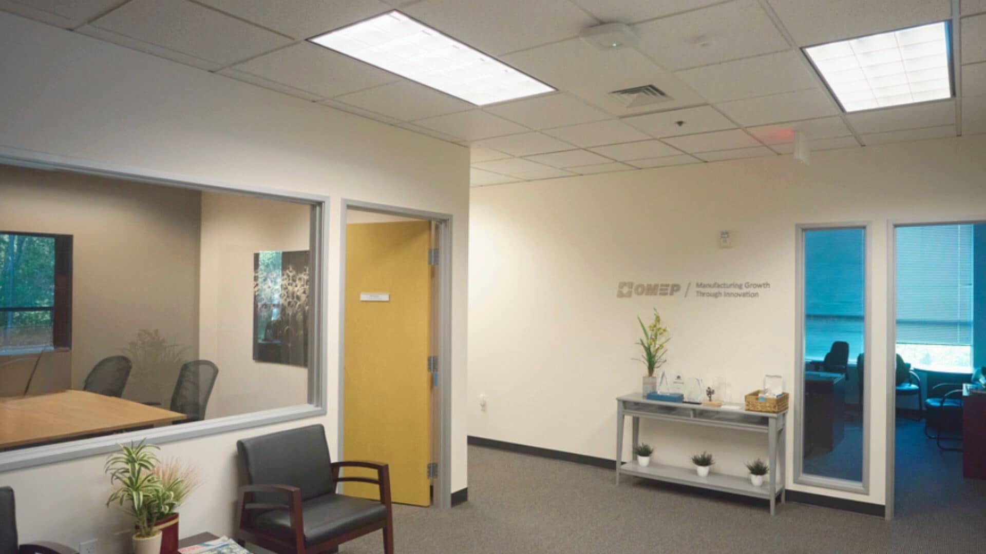 7650 SW Beveland St, Tigard, OR à louer Photo de l’immeuble– Image 1 sur 5