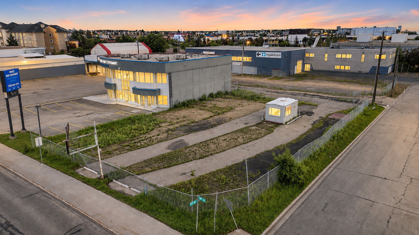 7303 104th St NW, Edmonton, AB à vendre Photo de l’immeuble– Image 1 sur 16