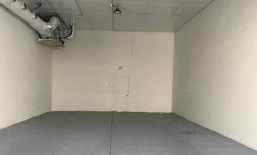 1324 Lake Park Blvd N, Carolina Beach, NC à louer Photo intérieure– Image 1 sur 1