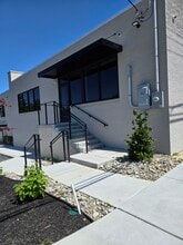 601 N Main St, Glassboro, NJ à louer Photo intérieure– Image 2 sur 6