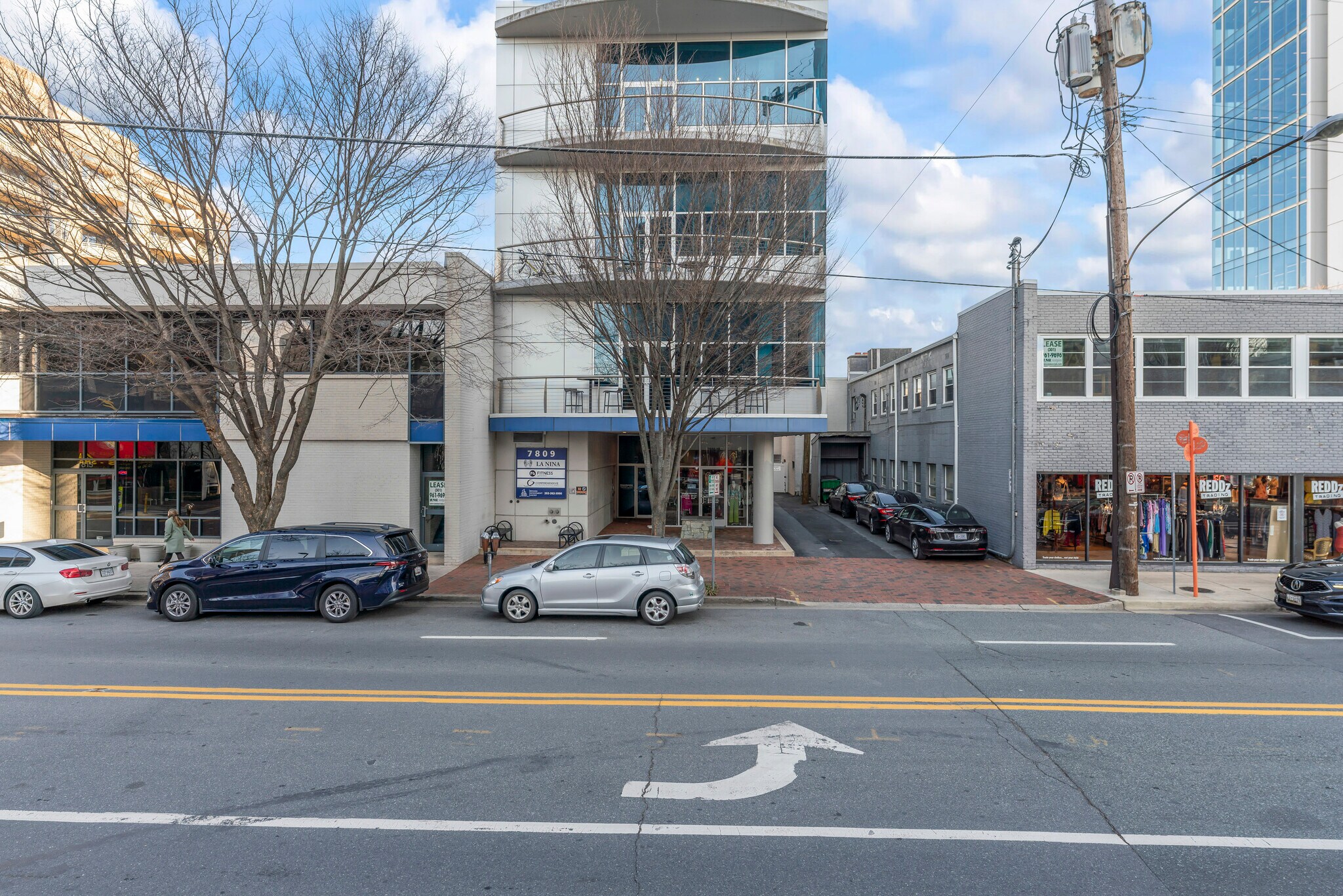 7809 Woodmont Ave, Bethesda, MD à louer Photo principale– Image 1 sur 14
