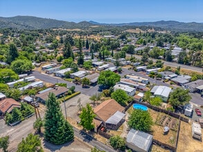 8255 State Highway 99E, Los Molinos, CA - VUE AÉRIENNE  vue de carte