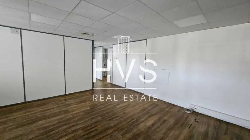 Bureau dans Marseille à louer - Photo de l’immeuble – Image 2 sur 8