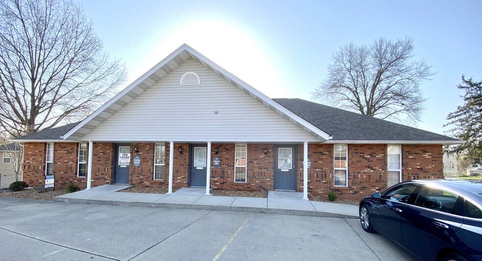 850 Vandalia St, Collinsville, IL à louer - Photo de l’immeuble – Image 1 sur 5