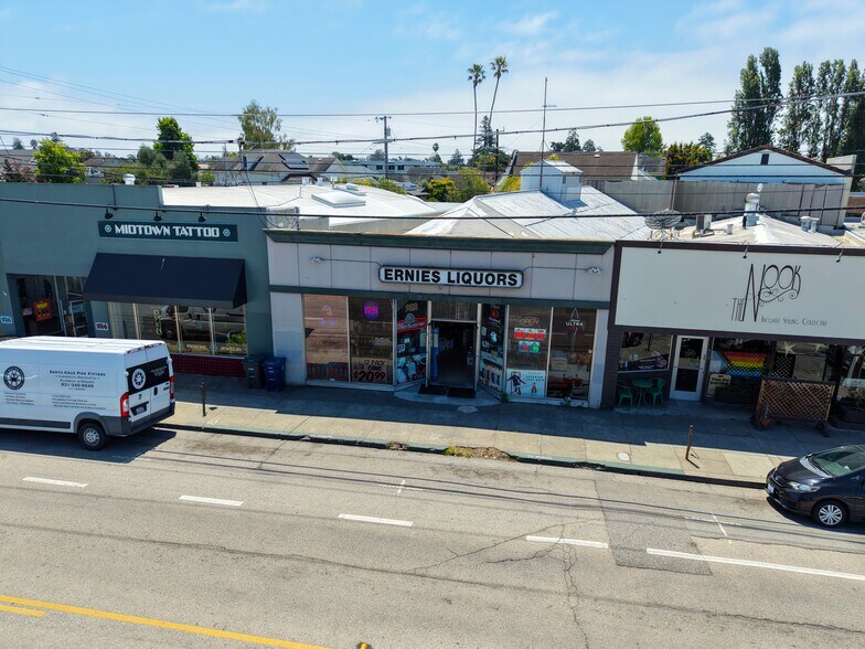 922 Soquel Ave, Santa Cruz, CA à vendre - Photo de l’immeuble – Image 2 sur 3