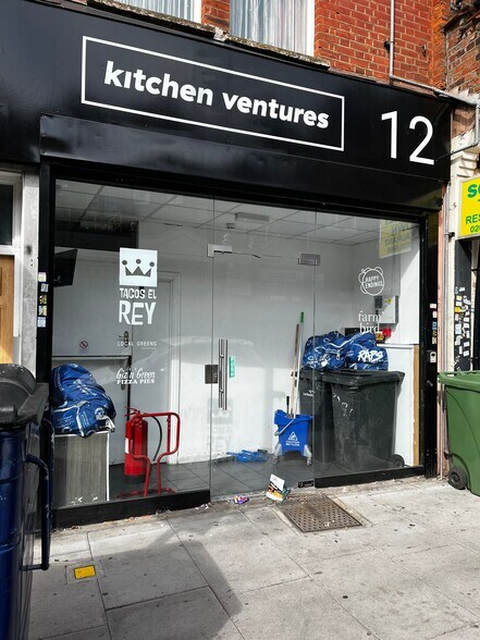 365 High Rd, Londres à louer - Photo de l’immeuble – Image 2 sur 4