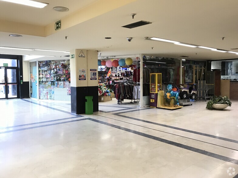 Paseo Pinos, 2, Alcalá de Henares, Madrid à vendre - Photo intérieure – Image 1 sur 1