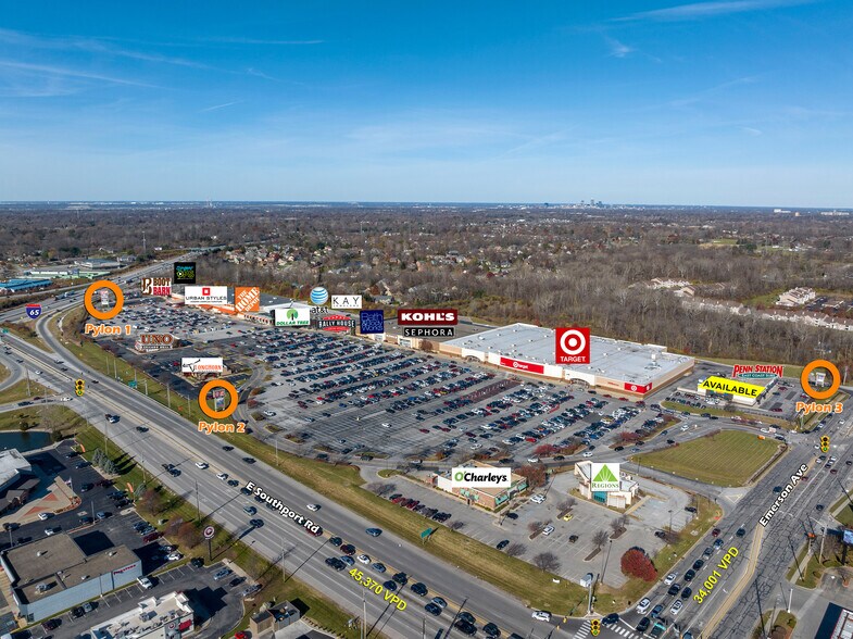 4650 E Southport Ave, Indianapolis, IN à louer - Photo de l’immeuble – Image 2 sur 10