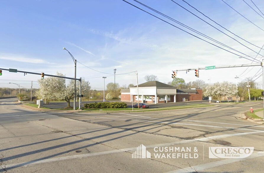 140 Solon Rd, Bedford, OH à louer - Photo de l’immeuble – Image 3 sur 3