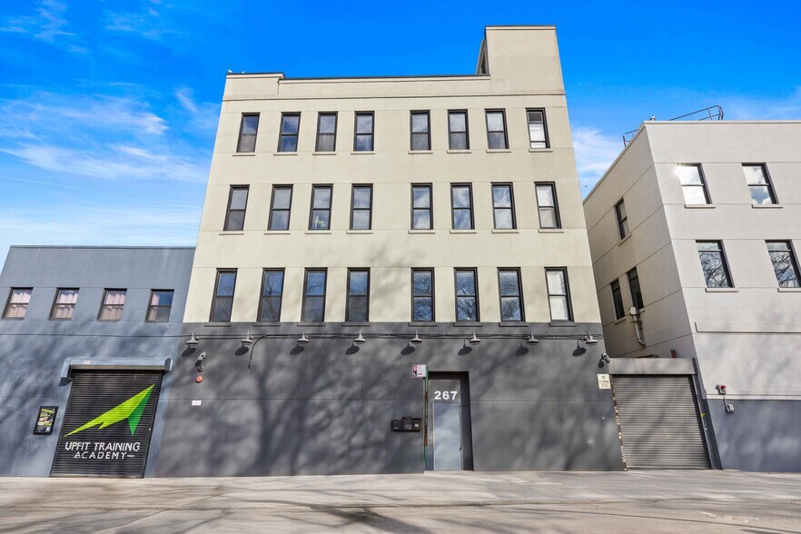 267-271 Douglass St, Brooklyn, NY à louer - Photo de l’immeuble – Image 2 sur 5