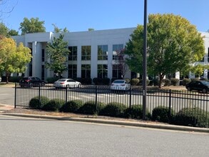 7955 West Winds Blvd, Concord, NC à louer Photo de l’immeuble– Image 1 sur 4
