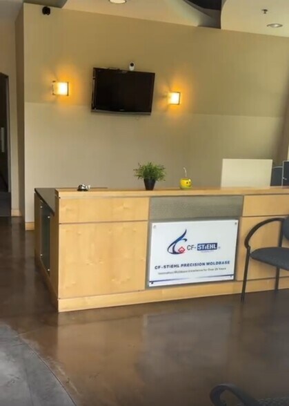 14271 Fern Ave, Chino, CA à louer - Photo de l’immeuble – Image 3 sur 26