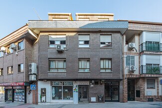 Plus de détails pour Calle San Agustín, 3, Las Rozas de Madrid - Local commercial à louer