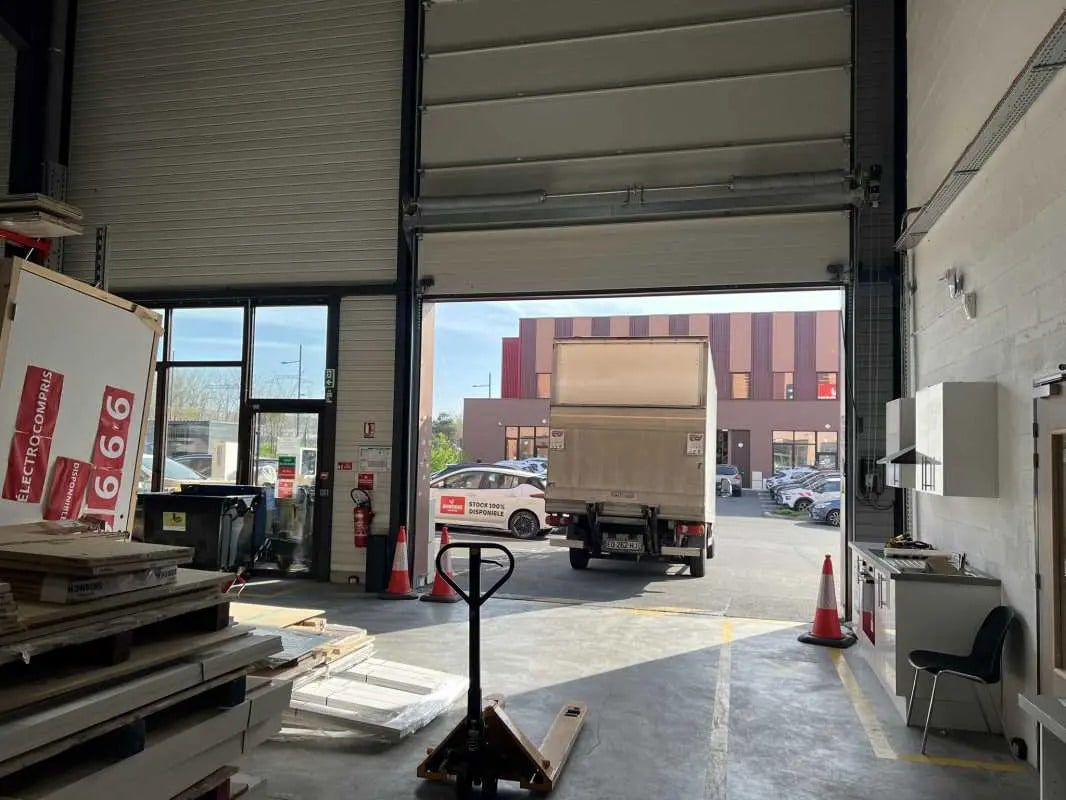 Local d’activités dans Tremblay-en-France à louer Photo intérieure– Image 1 sur 17