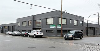 Plus de détails pour 575 Mclean Dr, Vancouver, BC - Industriel/Logistique à louer