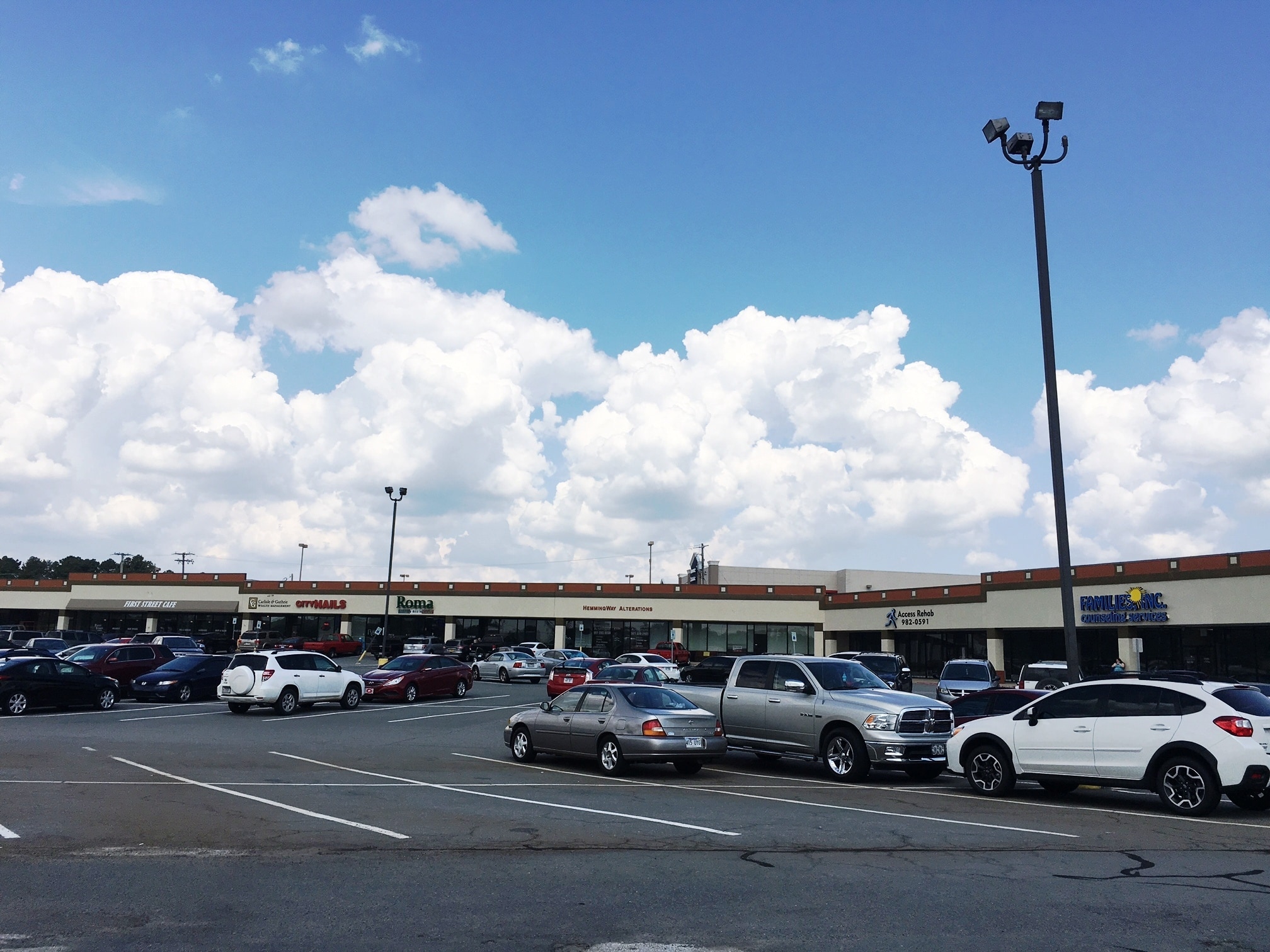 2126 N 1st St, Jacksonville, AR à louer Photo de l’immeuble– Image 1 sur 1