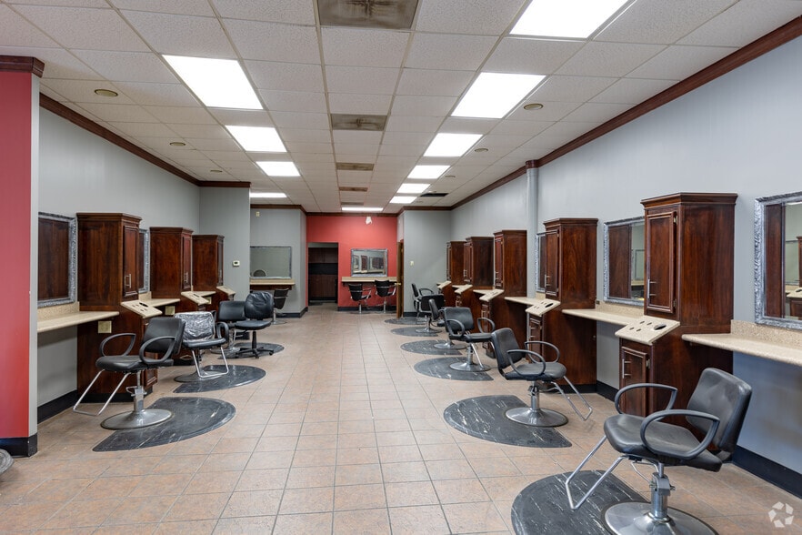 5407-5507 FM 1960 Rd, Houston, TX à louer - Photo intérieure – Image 3 sur 5