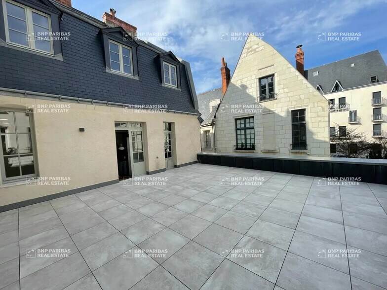 23-25 Rue Du Docteur Bretonneau, Tours à louer - Photo de l’immeuble – Image 3 sur 18